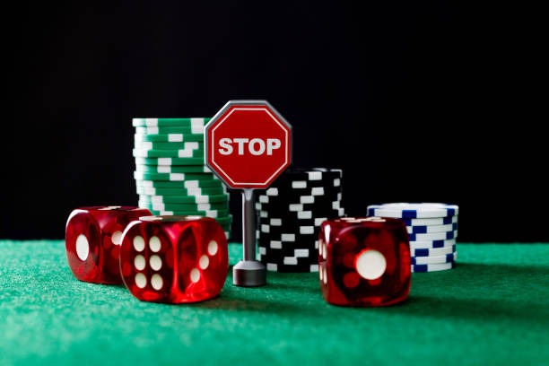 sjo777 slot app showing live blackjack table with dealer and player interface